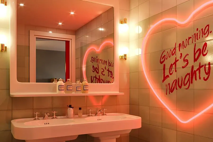 ****  Hotel Romeos Ibiza - Adults Only San Antonio Abad España